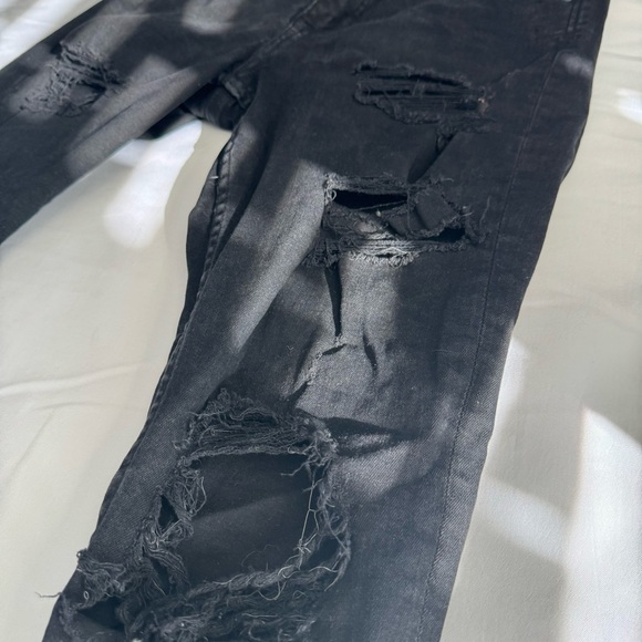 H&M High Waist Skinny Destroyed Jeans - Picture 3 of 4